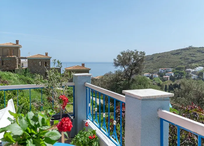 Stenies'nook Andros Town